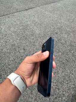 iPhone 14 - 2