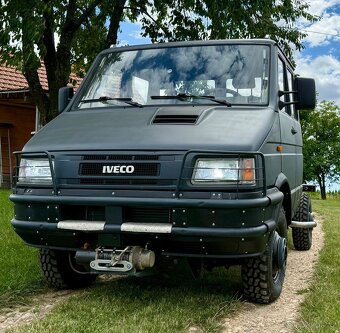 Na predaj zrekonštruovaný Iveco Daily 40.10 4x4 s doj kab - 2