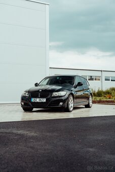 BMW E91 320d LCI Xenon, Navi, sport - 2