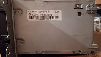 Autorádio VW RCD300 - Originál + PIN + Rámeček - 2