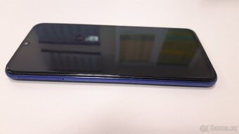 Samsung Galaxy A40 modrý 64GB - 2