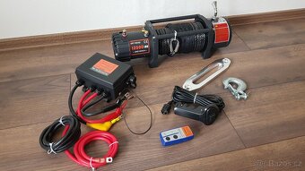 Naviják 13500 lbs se syntetickým lanem - 2