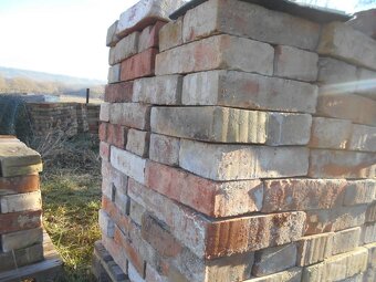 Staré lícové cihly - lícovky - 2