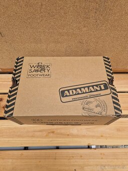 pracovní bezpečnostní sandále ADAMANT NON METALLIC S1 (černé - 2