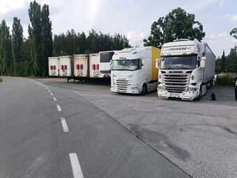 Prodám tahač s návěsem i s PRACÍ - 2