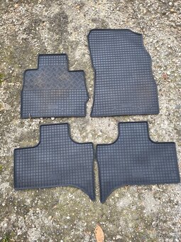 BMW X5 E53 GUMOVÉ ROHOŽE - 2