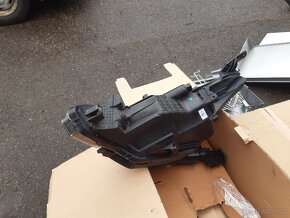 Pravé světlo Hyundai i10 - 2