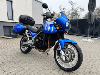 Triumph Tiger 955i - 2