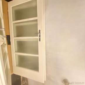 Dveře z masivu prosklené - 2