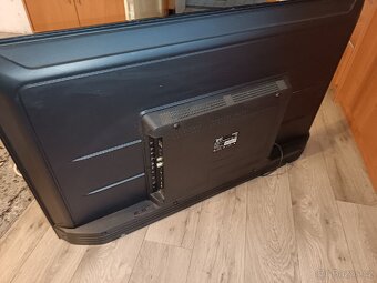 GoSAT GS4380 (SMART TV) - 2