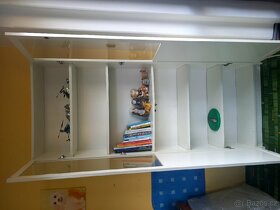Knihovna, skříň Ikea - 2