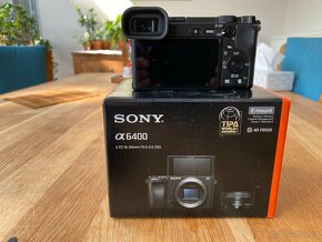 Sony Alpha 6400 + 16-50mm v záruce - 2