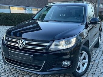 Volkswagen Tiguan 2.0TDI 4x4 MANUÁL LED TAŽNÉ Bi XENONY SENZ - 2