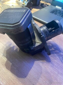 AGR Ventil Mercedes W204 C220 CDI Wahler 00005320c5 - 2