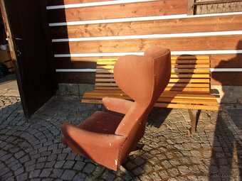 Otočný retro ušák - 2