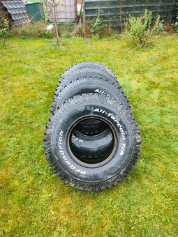 5x BFGOODRICH 33x10,5 R 15 - 2