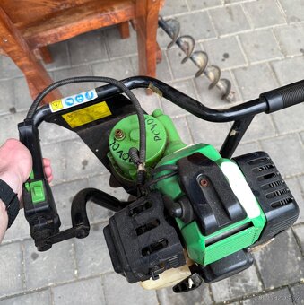 Motorový zemní vrták KITY ED 1650 - 2