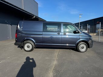 VW Transporter Kombi LR DSG 140 -2015 počet míst 5 - 2