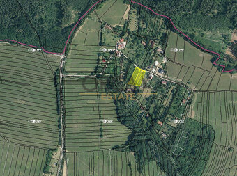 0,25 ha pozemků v k. ú. Medlovice u UH - 2