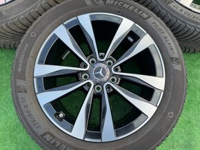 Originál alu kola Mercedes 5x112 R17 zimní w206 - 2