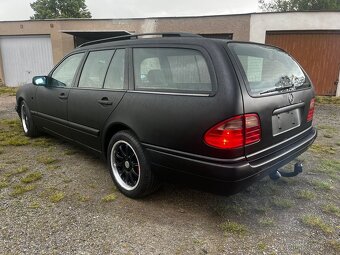 Mercedes w210 e220cdi - 2