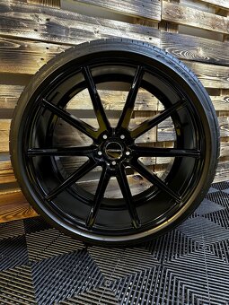 Mercedes Benz třída S W223 ALU disky Vossen 5x112 R22 - 2