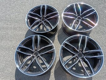 Al sada 21" al disky ORIGINAL AUDI RS 6, r.v. 2017 - 2