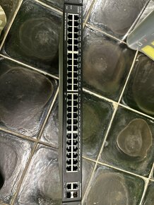 CISCO SMART SWITCH SF200 48-PORT 10/100 - 2