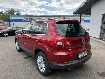 Volkswagen Tiguan 2.0 tdi 103kw DSG 4x4 - 2