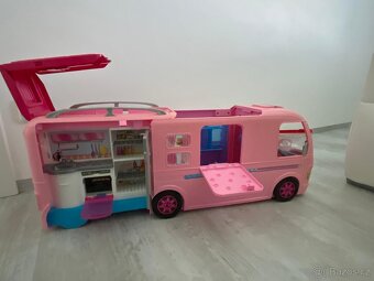 Barbie Karavan Snů - 2