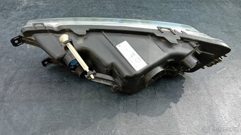 Prodám mlhovku Škoda Octavia 3 pravá - 2