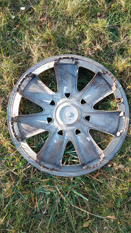 Plechový disk a poklice na BMW 3 - 2