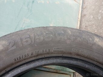 letni pneu continental 215/55 R17 se vzorkem 5mm - 2