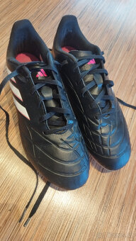 Kopačky dětské Adidas velikost 38 a 2/3 - 2