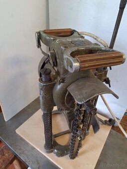 Tesařká dlabačka TOS - 2