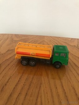 Retro autíčko cisterna Esso - 2