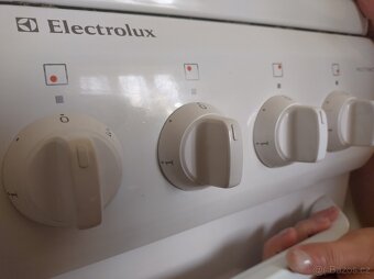 Sporák Electrolux - 2