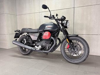 Moto Guzzi V7 III Carbon - ČR / 1. MAJ / LIMITOVANÁ EDICE - 2