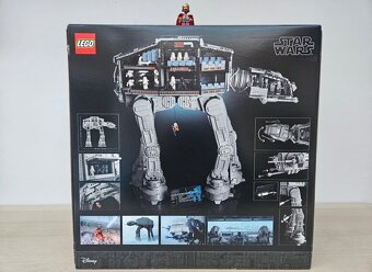 LEGO Star Wars 75313 AT-AT - 2