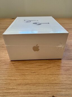 Apple AirPods Pro 3 - 2