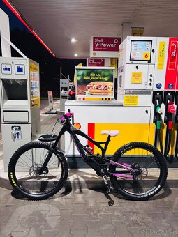 Prodám downhill kolo YT Tues 2018, velikost kol 27.5" - 2