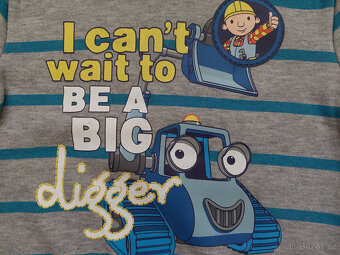 Mikina C&A Bořek stavitel vel. 92 - 2