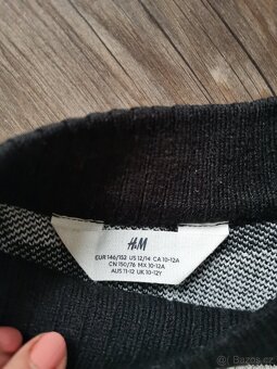 Crop svetřík vel. 146/152 zn. H@M - 2