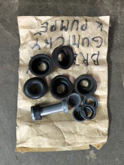 Náhradní díly na auto Trabant - 2