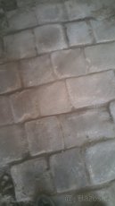 Stará kamenná dlažba - 2