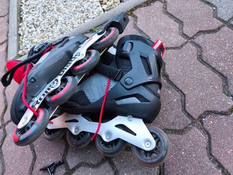 Kolečkové brusle 42,5 - 2