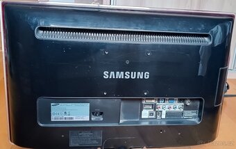 Samsung syncmaster P2470HD - 2