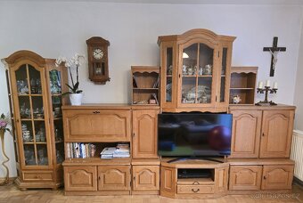 Prodám rustikální obývací stěnu se skleníkem - 2