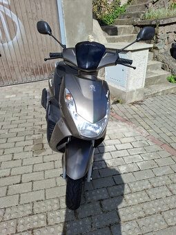 Peugeot Kisbee 100 - 2