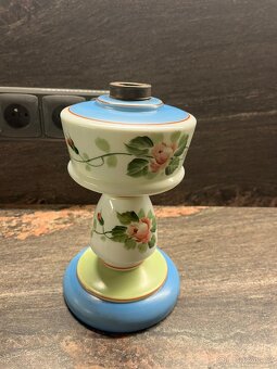 Podstavec ke staré petrolejové lampě - 2